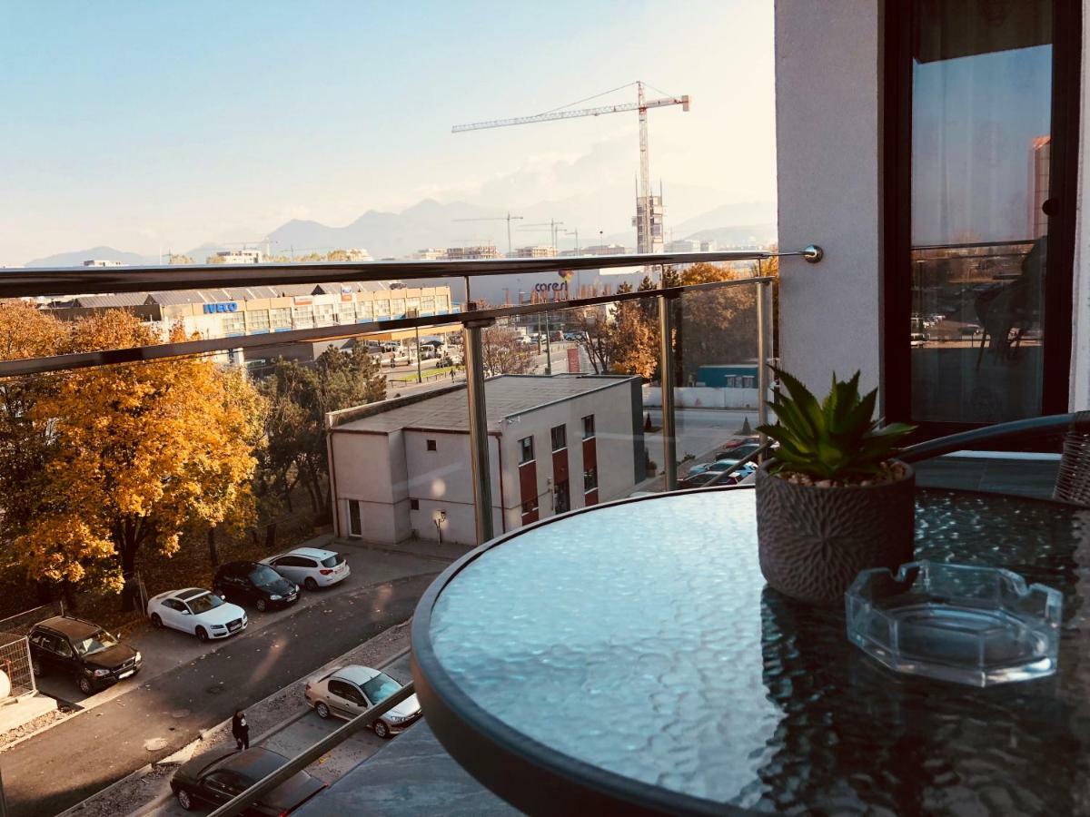 Eme Apartments Braşov Esterno foto